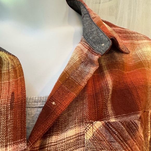 Heavy Flannel Unisex Shirt - Picture 3 of 7